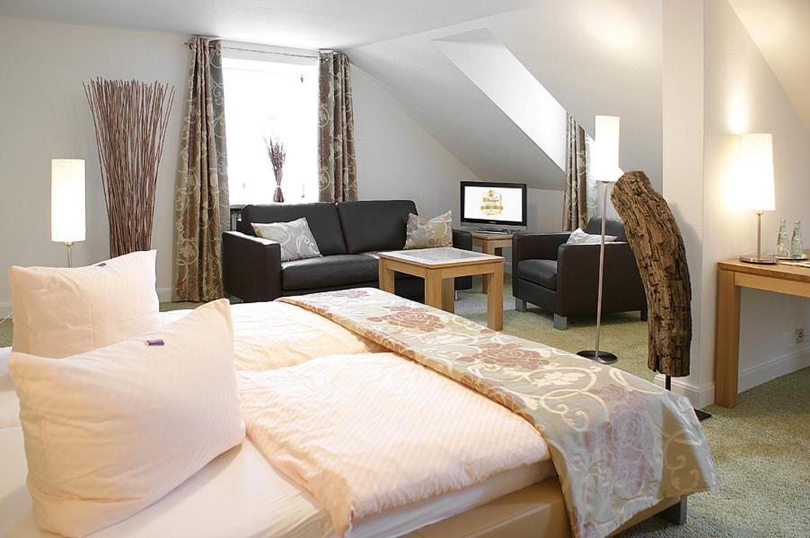 Hotel Zum Simonbraeu à Bitburg Extérieur photo