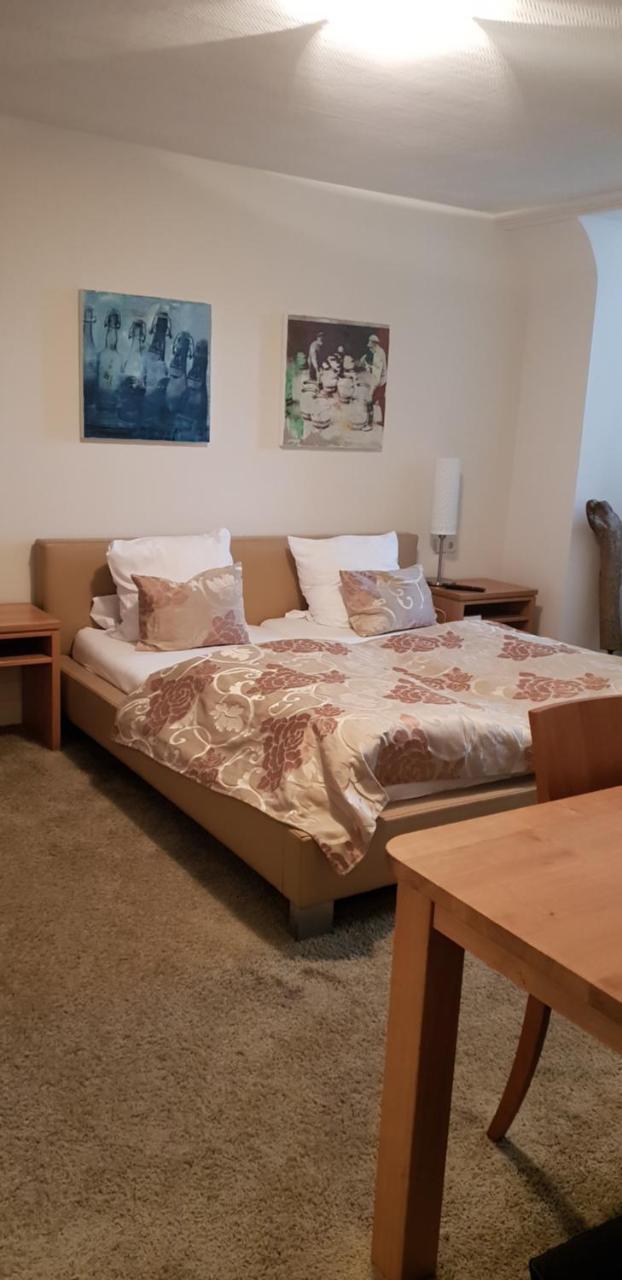 Hotel Zum Simonbraeu à Bitburg Extérieur photo